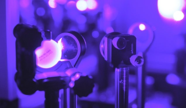 Lasers are used to probe the vibrational dynamics of 2D hybrid perovskites (Credit: Georgia Tech/ Rob Felt)