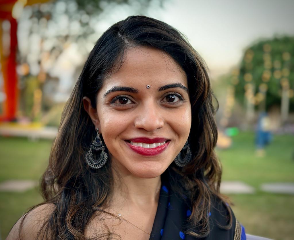  Surabhi Sachdev