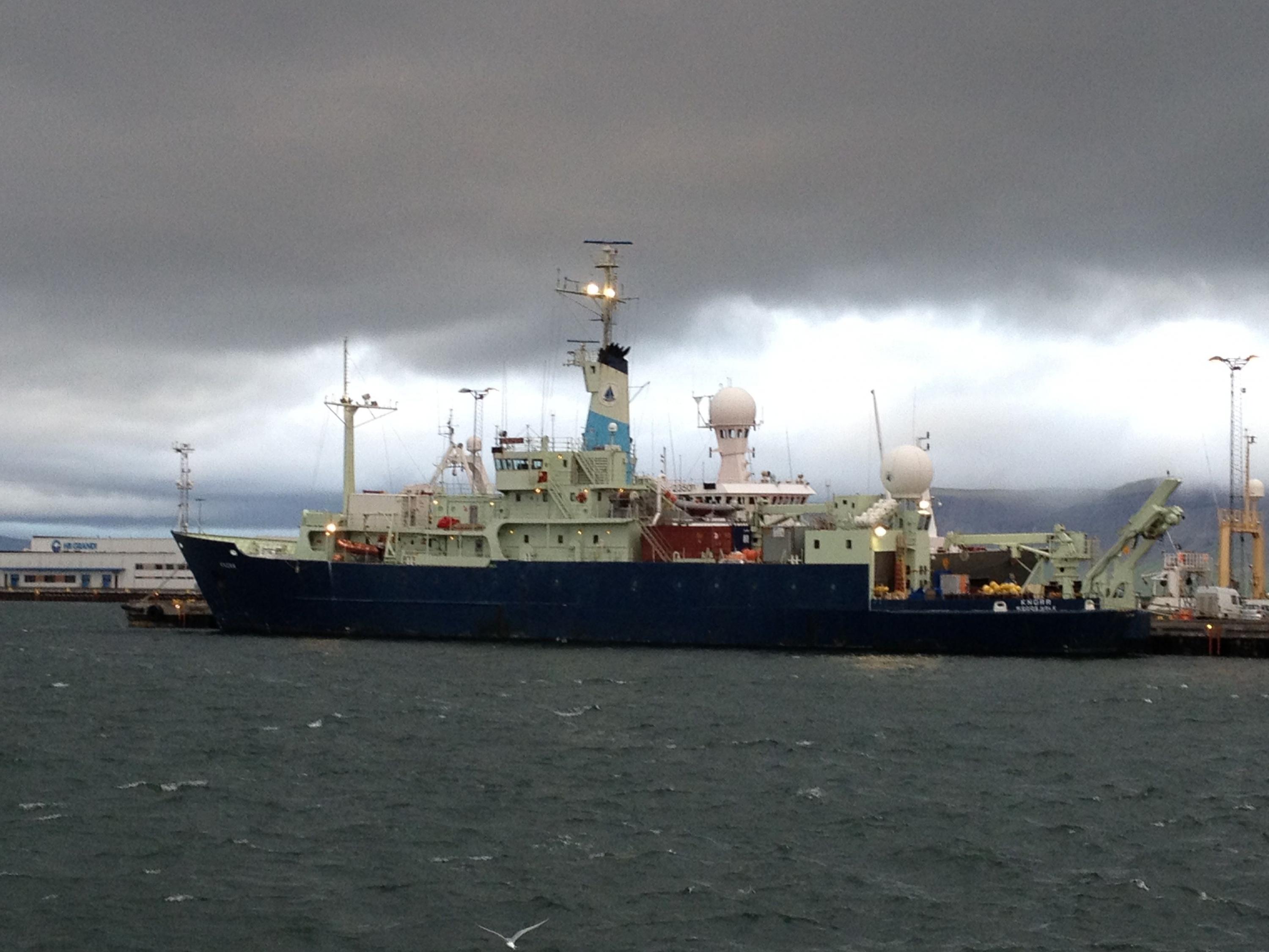 R/V Knorr, a research vessel used by OSNAP. (Photo by Bill Johns)