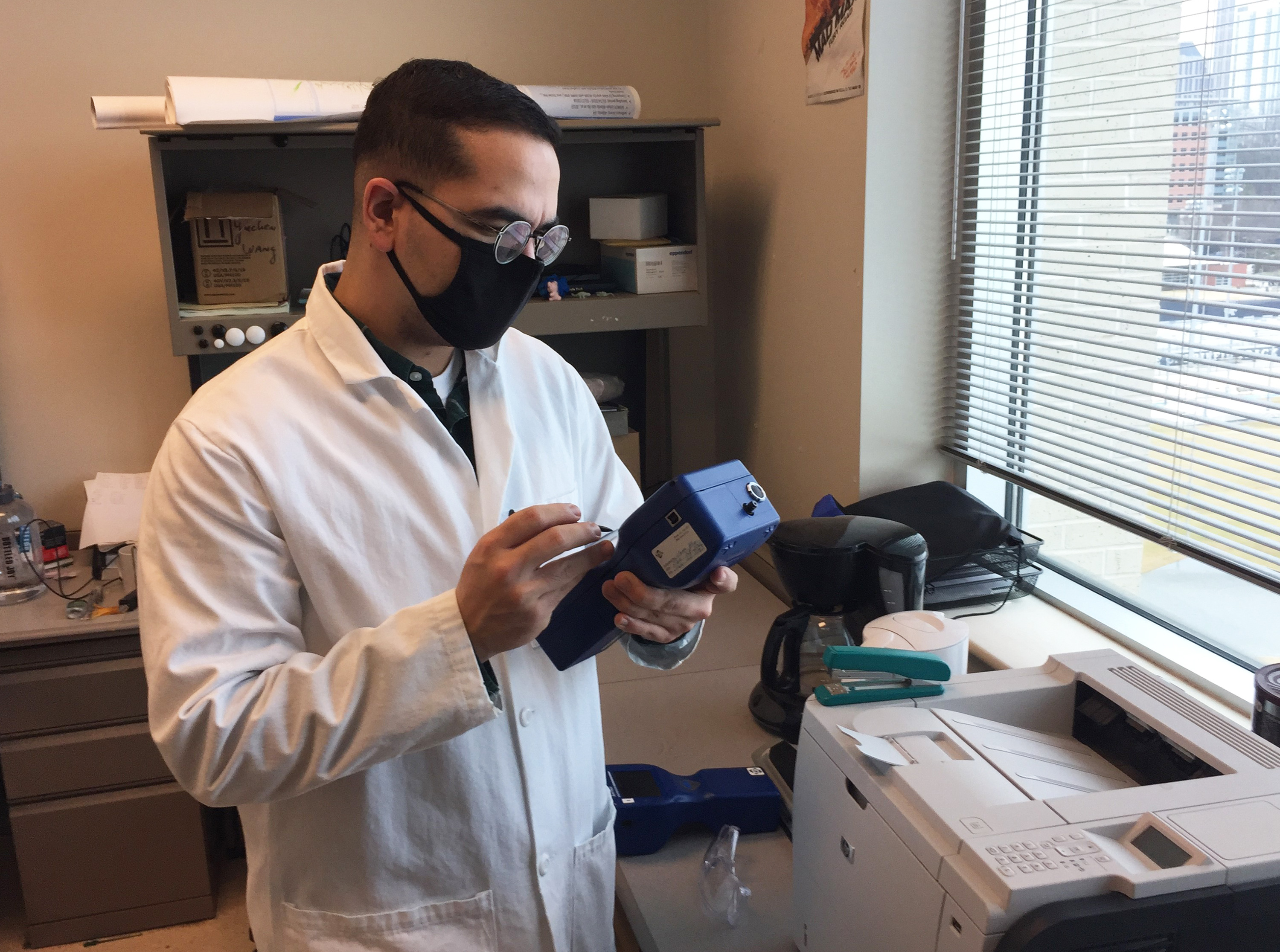 Measuring Particles in Office Spaces