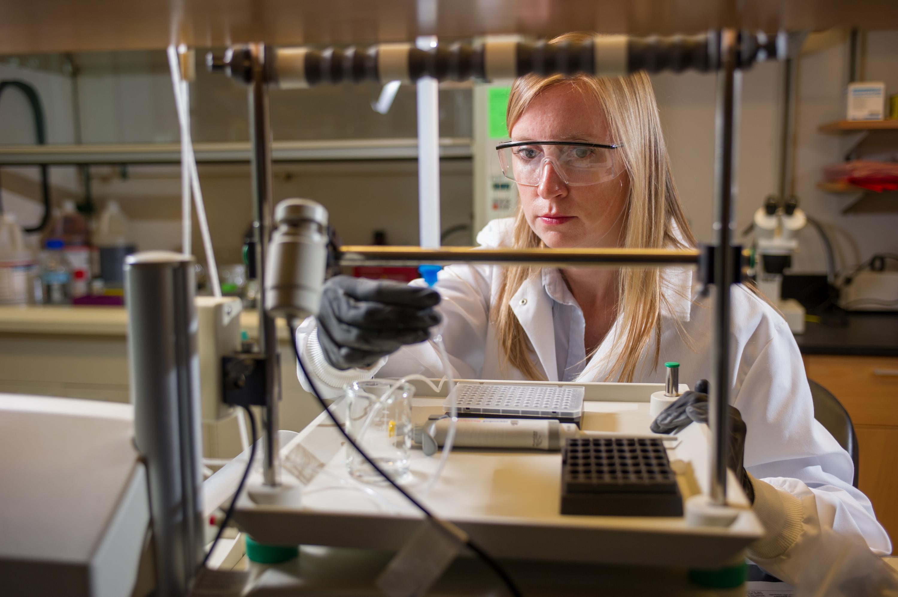Susan Thomas in the Lab